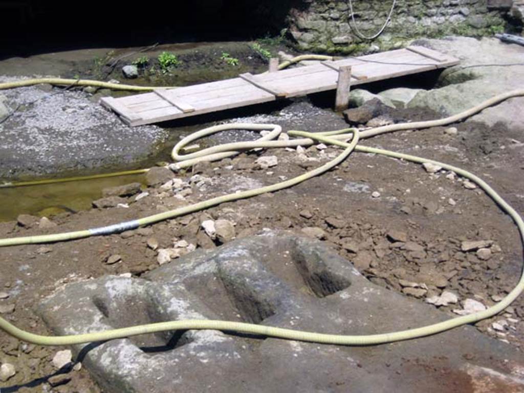 Beachfront, Herculaneum, July 2009. South-east corner of site, beachfront excavations. Photo courtesy of Sera Baker.